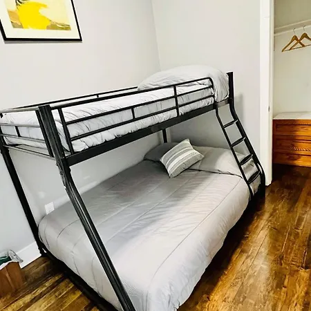 Apartment Modern Pilsen 2 Bedroom