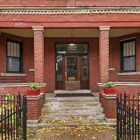 Apartment Great Location! Cozy 3br Garden Unit In Hyde Park