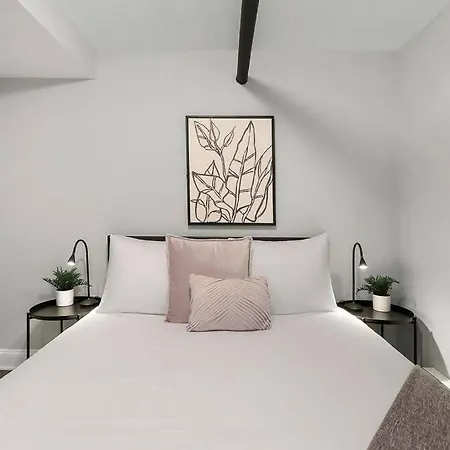 Great Location! Cozy 3br Garden Unit In Hyde Park *