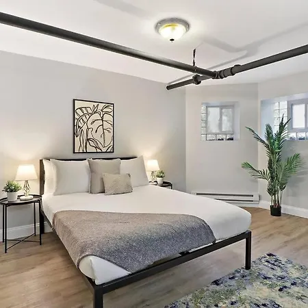 Great Location! Cozy 3br Garden Unit In Hyde Park Chicago
