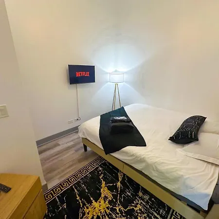 Apartment Spacious 6br Luxury Perfect For Groups Near Mccormick Place And Soldier Field