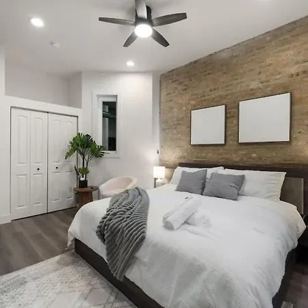 Wicker Park Luxe 2br 2ba Apartment Chicago