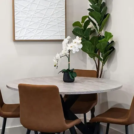 Wicker Park Luxe 2br 2ba Apartment Chicago
