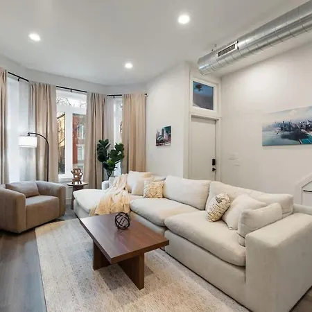 Wicker Park Luxe 2br 2ba Apartment Chicago