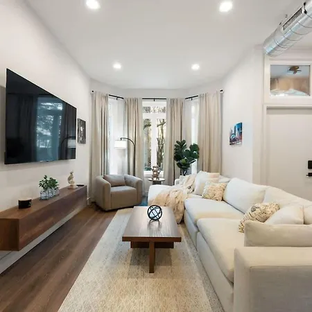 Apartment Wicker Park Luxe 2br 2ba Chicago
