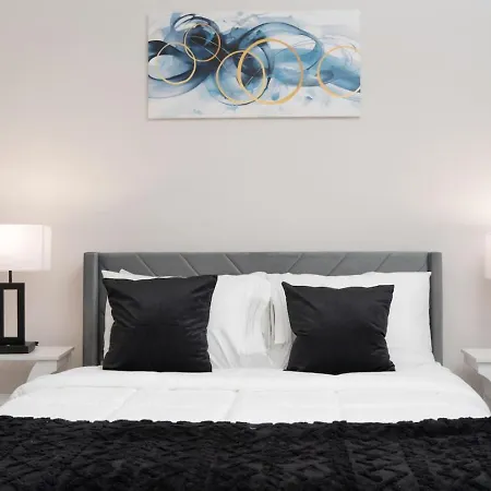 Affordable Private - Shared Apartment *