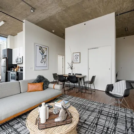 Jeffjack Heated Pool Penthouse In Chicago's West Loop * Chicago
