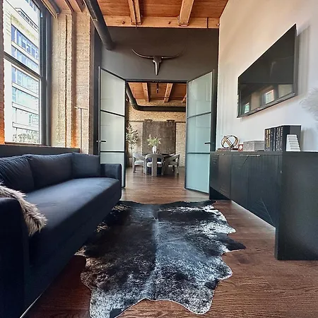 Luxury Executive Penthouse Loft