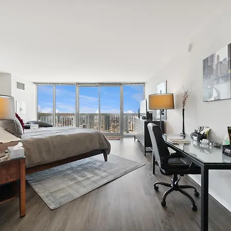 Aparthotel The Penthouse At Grand Plaza 4*