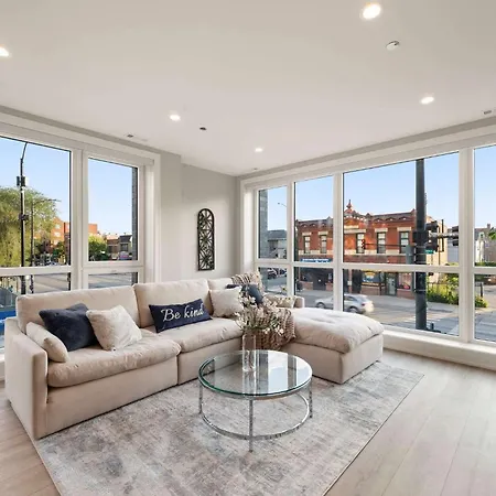Apartment New Build In Pilsen Spacious 2 Bed 2 Bath Unit