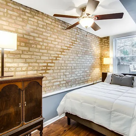 Wicker Park 6bd 4ba, Steps From Cta, Parking Incl Chicago