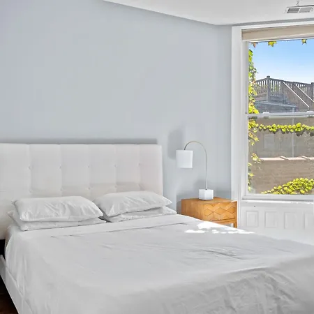 Apartment Lincoln Park Mega Space 1 Parking Space Sleeps 18