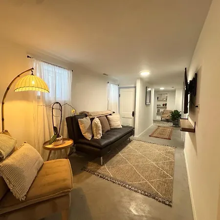 Apartment Stunning 3 Bedrooms 2 Bathrooms Getaway Chicago! Chicago