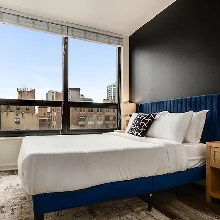 Apartment Boulevard Walk Everywhere 5 Mins To Magnificent Mile River North 04 *