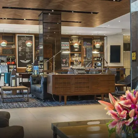 The Collection Magnificent Mile 4*