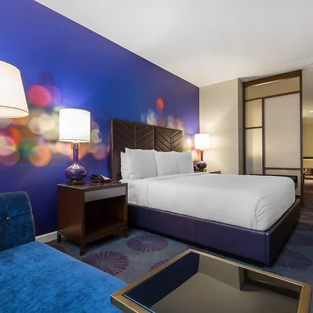 Hotel The Collection Magnificent Mile