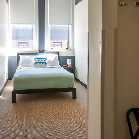 Hostel Hi *