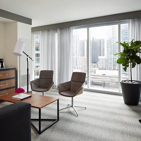 Loews 4* Chicago