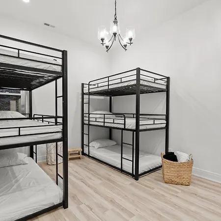 Chic Loft Near United Center, Uic/imd & Downtown *