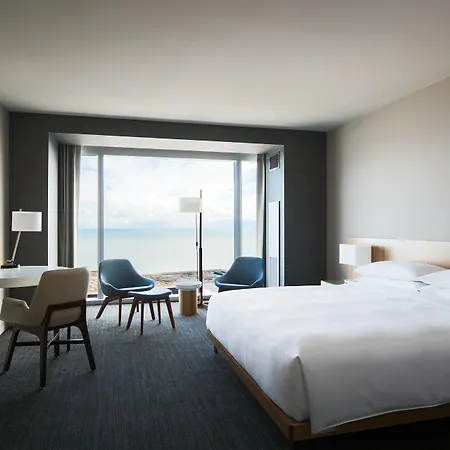 Marriott Marquis Hotel 4*