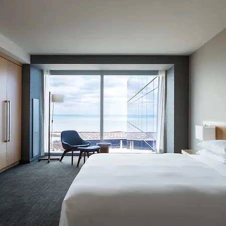 Marriott Marquis Hotel