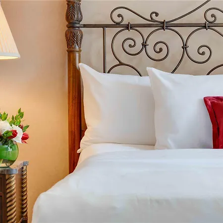 The Whitehall Hotel. Bw Premier Collection Hotel