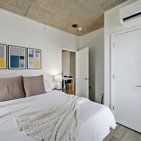 Envitae 4br Modern Sleek Holiday home