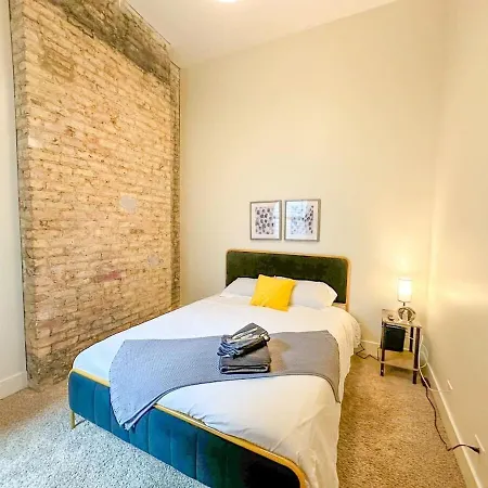 Mccormick Cosy 3br W Optional Parking *