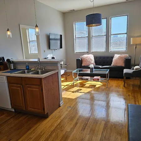 Two Bedroom West Loop Apartment