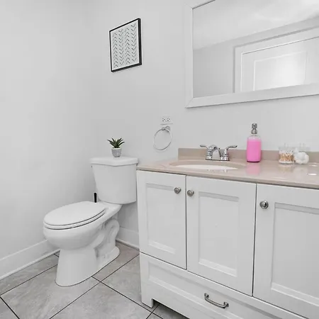 Cozy Smoke Ok 3br Near Mccormick Apartment Chicago