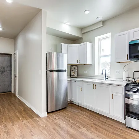 Apartment Close To Univ Of - Extended Welcome Chicago