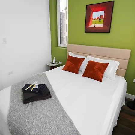 4br South Loop By Soldier Field Area Apartment *