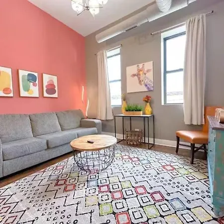 Smoke Ok 2br Retreat Near Mccormick * Chicago