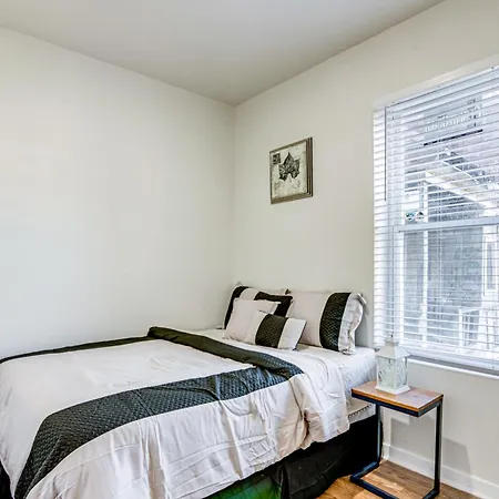 Close To Univ Of - Extended Welcome Apartment