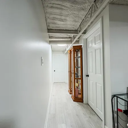 Comfort West Urban Loft House Apartment