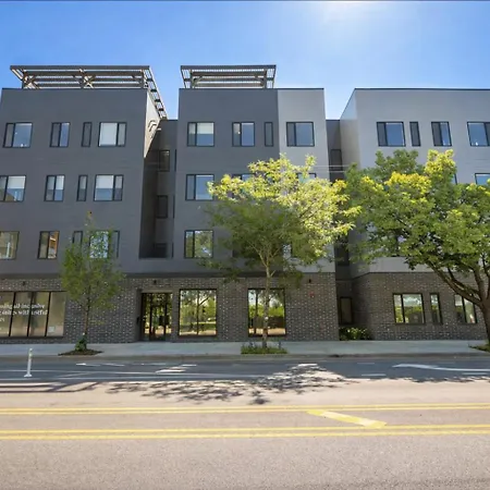 4br South Loop By Soldier Field Area Apartment *