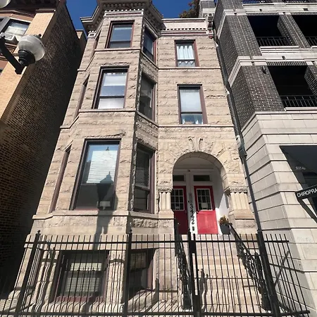 Private 2br 2ba Heart Of Boystown Walk To Wrigley Apartment *