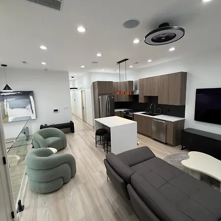 Luxury Living In Bronzeville *