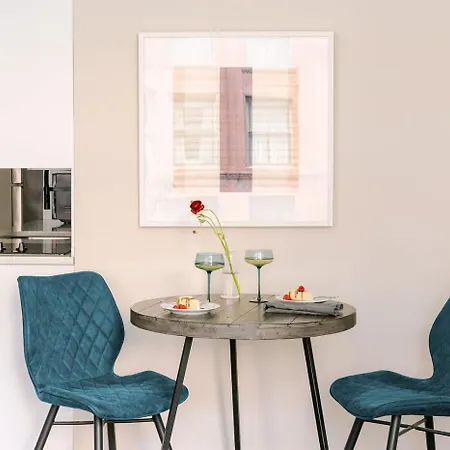 Livn Millennium Park Downtown Superior 2 Br *