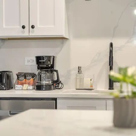 Comfortably Well-furnished 1br Unit In West Loop - Grand Rep * Chicago
