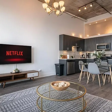 Apartment Convenient Cozy 2br Loft With Optional Parking For 8 Guests Near Mccormick Place, Soldier Field And Lakefront Trail *