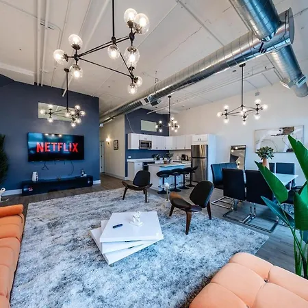 Luxury 6br Loft Perfect For 12 Guests With Skyline Views, Optional Parking And Gym Access Near Mccormick Place And Soldier Field * Chicago