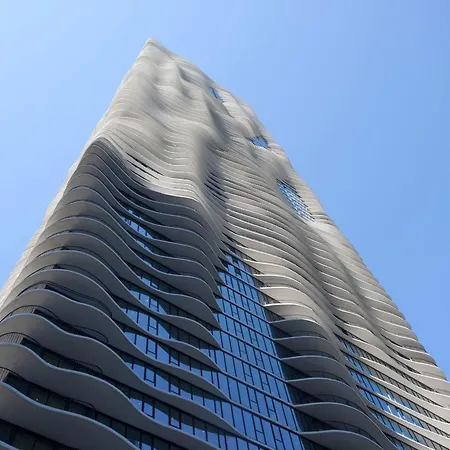 Radisson Blu Aqua Hotel, Hotel Chicago