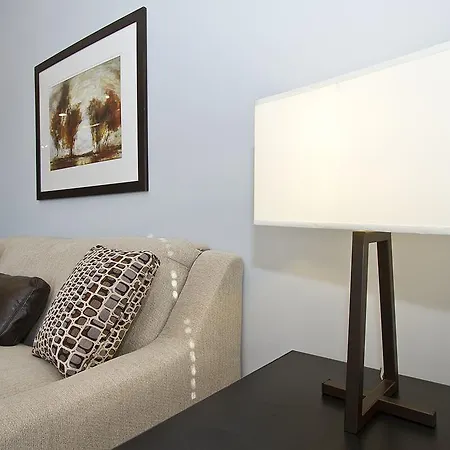 Two-bedroom On N Milwaukee Avenue Apt 4f Chicago