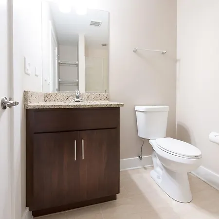 Two-bedroom On W Randolph Street Apt 6a * Chicago