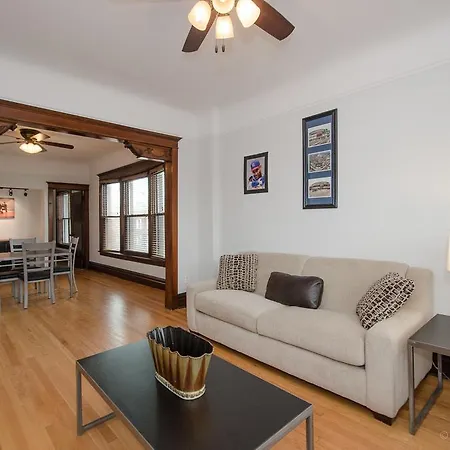 Apartment Lakewood 3 *