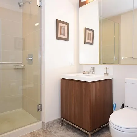 Apartment Modern River View Chicago