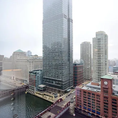 Apartment Modern River View