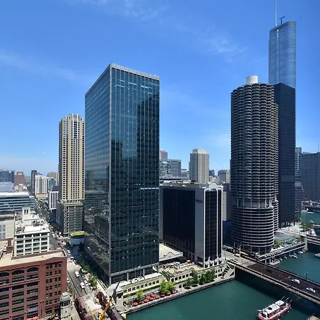 Modern River View Chicago