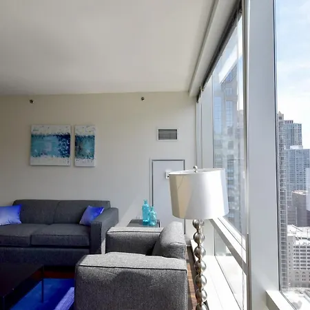 Apartment Modern River View Chicago